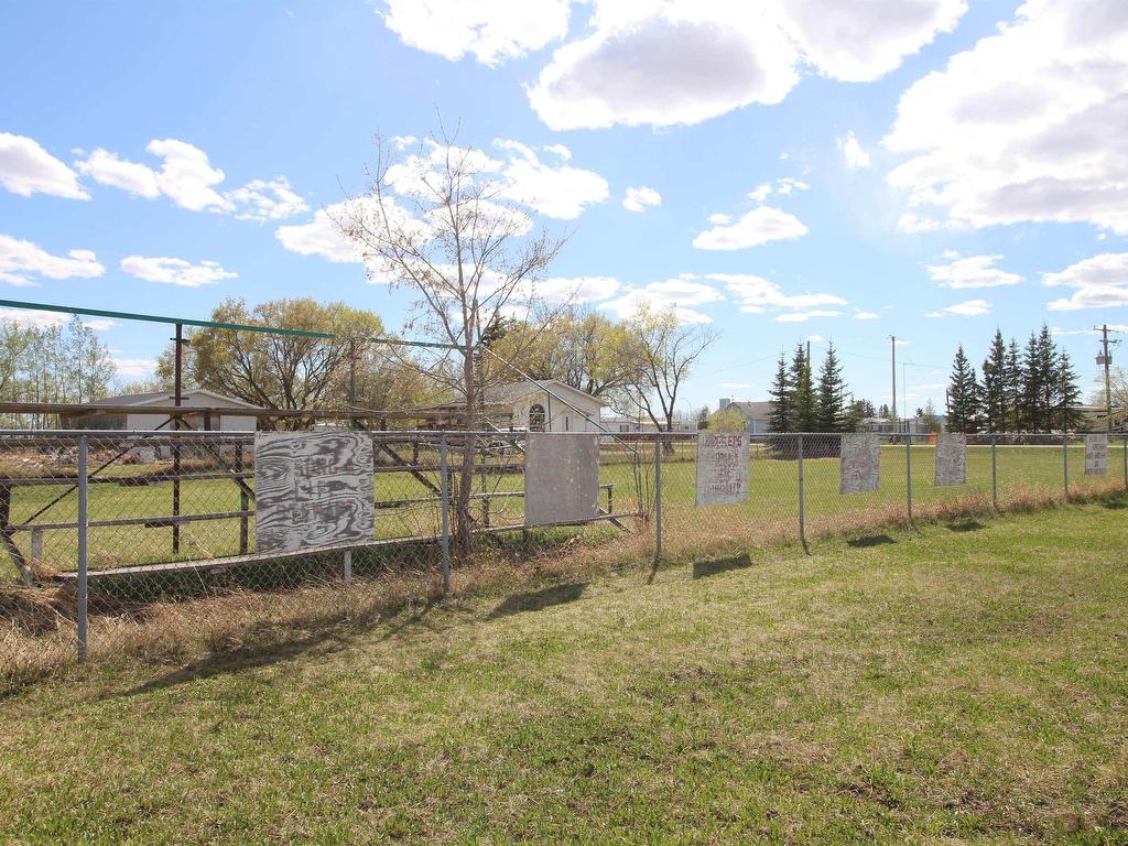 












4904 49 Avenue

,
Rural Westlock County,







AB
T0G 2J0

