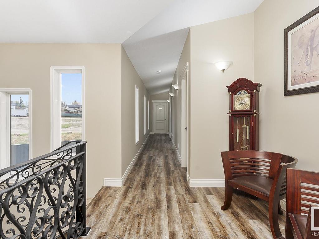 












805 Lakeshore Drive

,
Cold Lake,




AB
T9M 1H7

