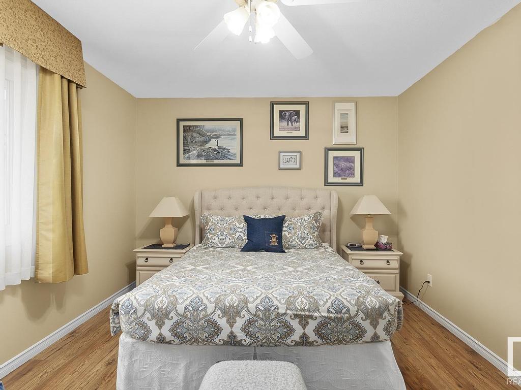 












805 Lakeshore Drive

,
Cold Lake,




AB
T9M 1H7


