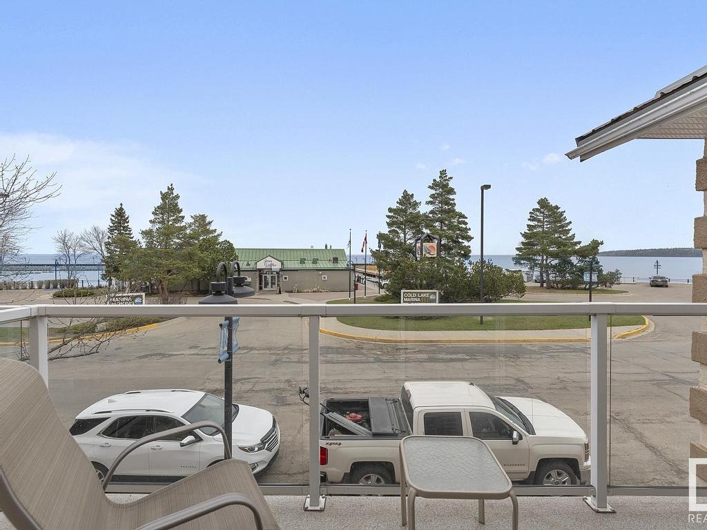 












805 Lakeshore Drive

,
Cold Lake,




AB
T9M 1H7


