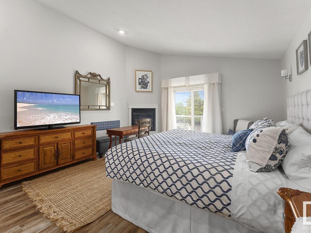 












805 Lakeshore Drive

,
Cold Lake,




AB
T9M 1H7

