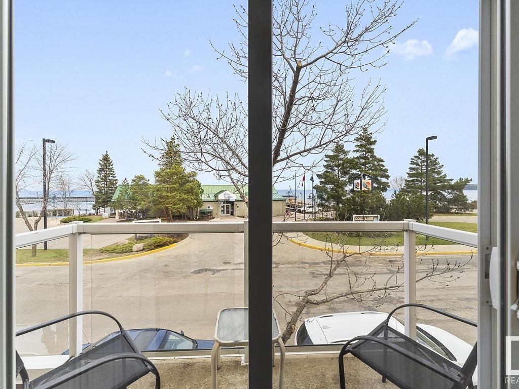












805 Lakeshore Drive

,
Cold Lake,




AB
T9M 1H7

