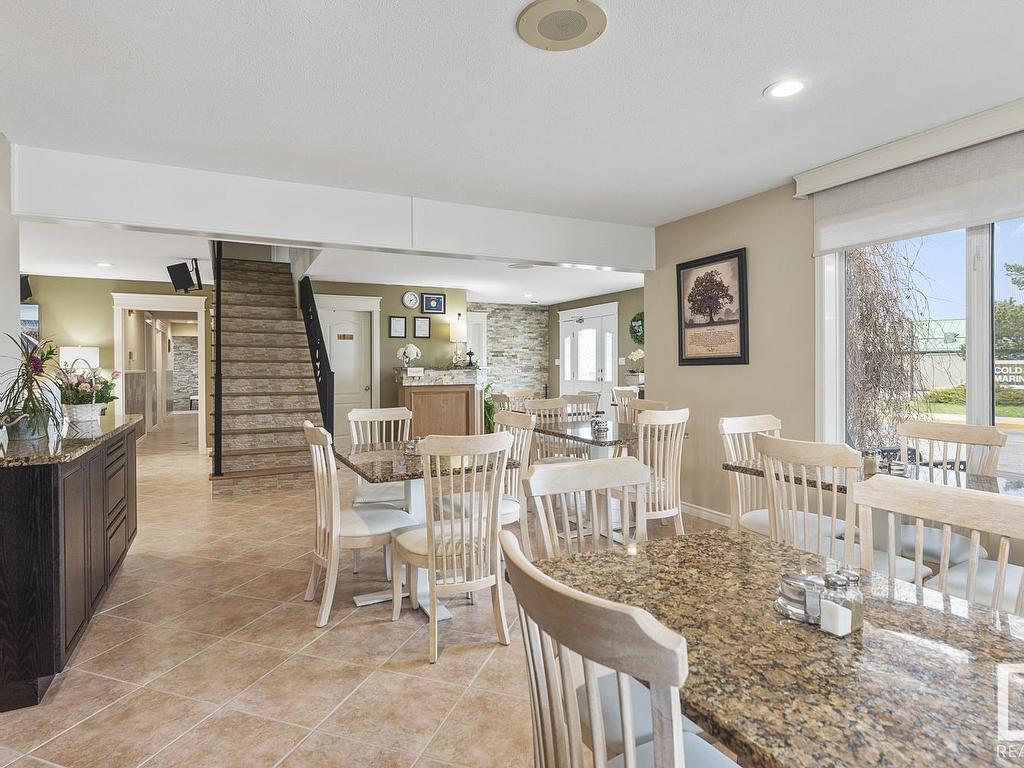 












805 Lakeshore Drive

,
Cold Lake,




AB
T9M 1H7

