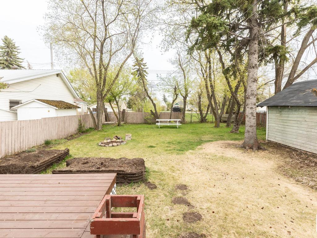 












9839 105 Street

,
Westlock,




AB
T7P 1S8

