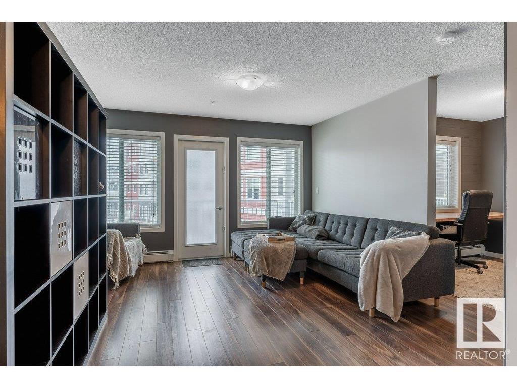 












243 1818 RUTHERFORD Road

,
Edmonton,




AB
T6W 2K6

