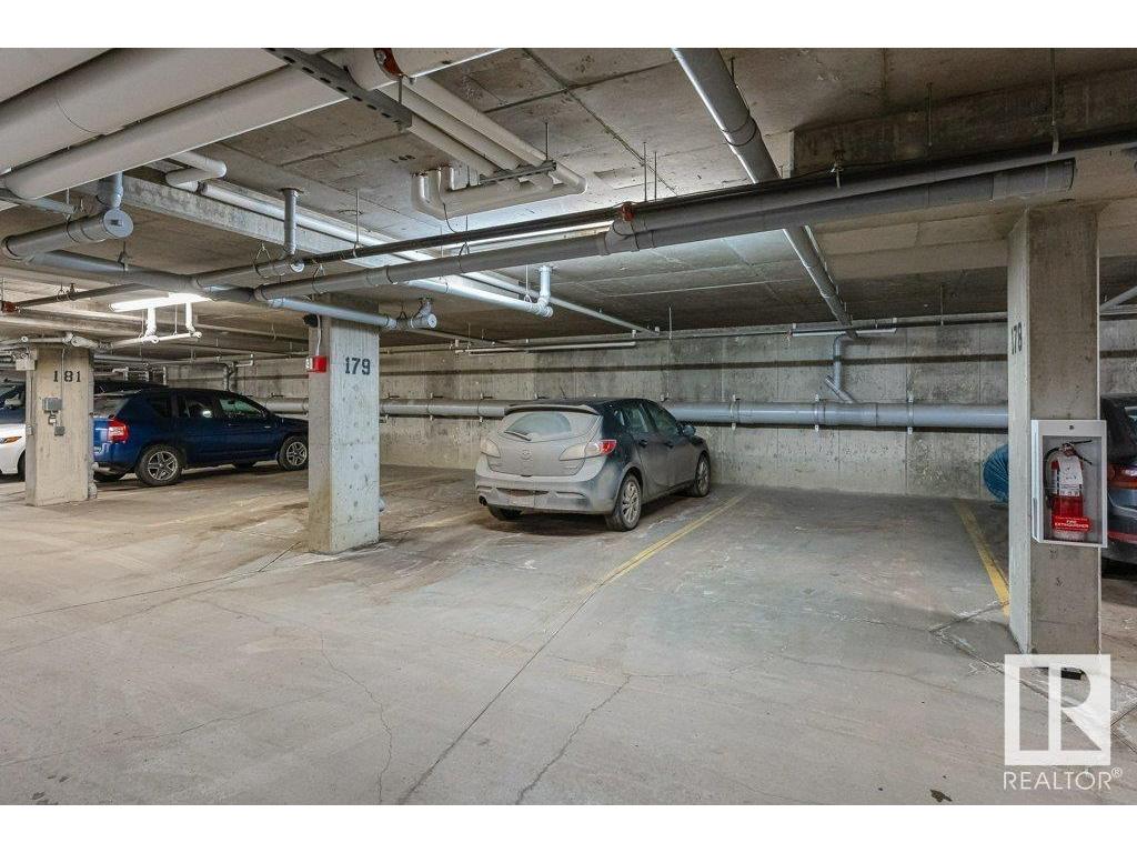 












243 1818 RUTHERFORD Road

,
Edmonton,




AB
T6W 2K6

