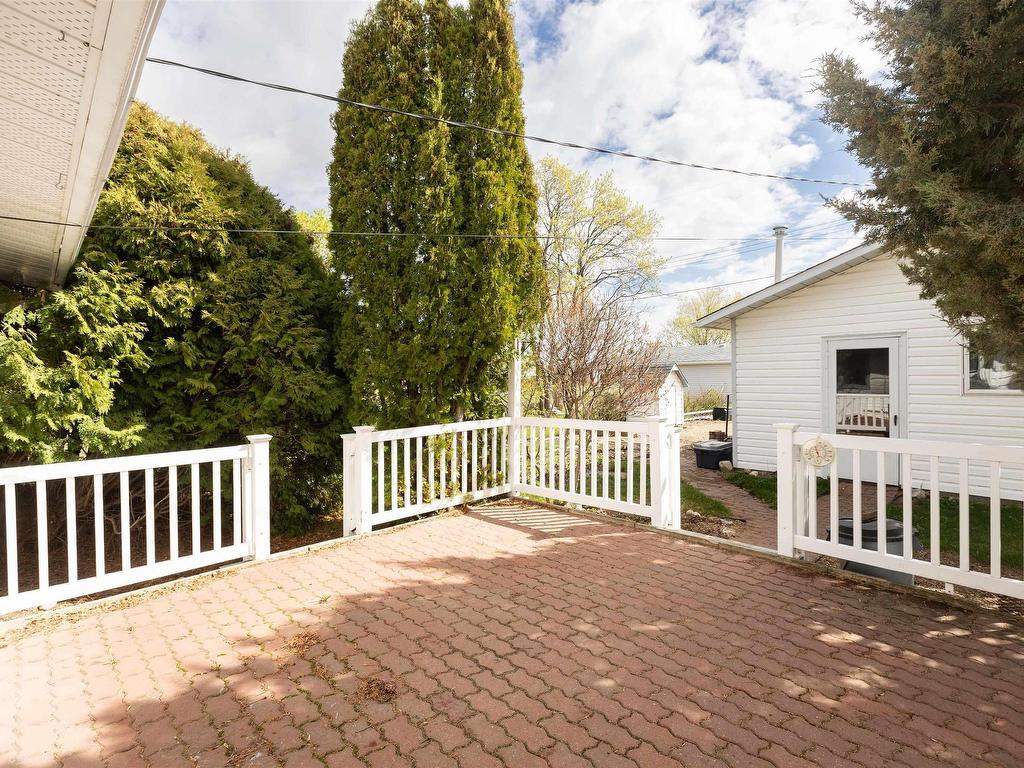 












4703 48 Street

,
Clyde,




AB
T0G 0P0

