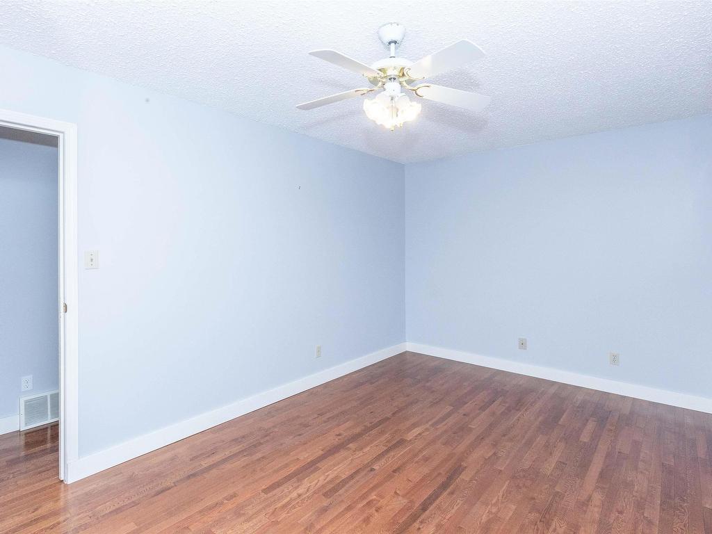 












4703 48 Street

,
Clyde,




AB
T0G 0P0

