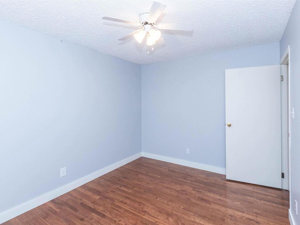 












4703 48 Street

,
Clyde,




AB
T0G 0P0

