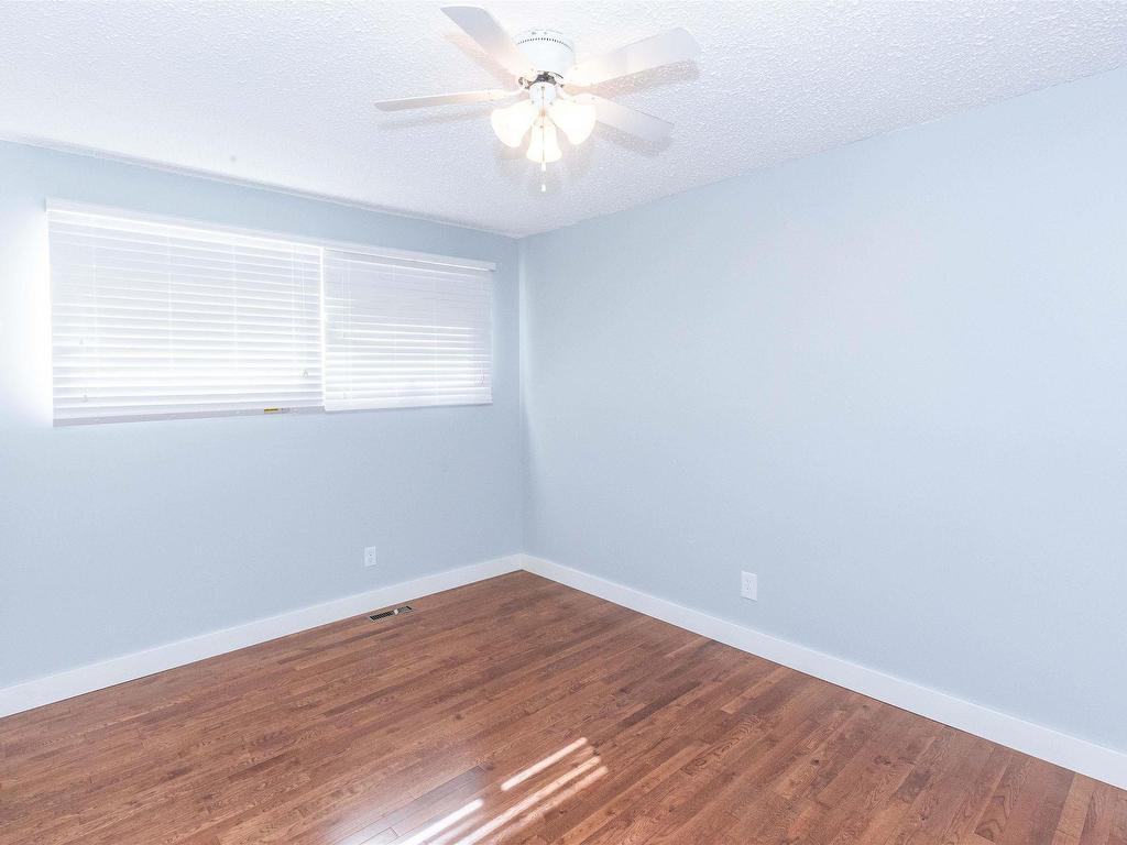 












4703 48 Street

,
Clyde,




AB
T0G 0P0

