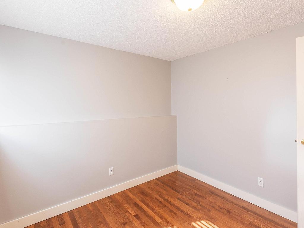 












4703 48 Street

,
Clyde,




AB
T0G 0P0

