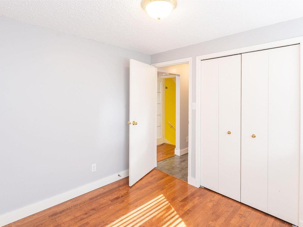 












4703 48 Street

,
Clyde,




AB
T0G 0P0

