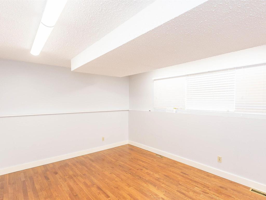 












4703 48 Street

,
Clyde,




AB
T0G 0P0

