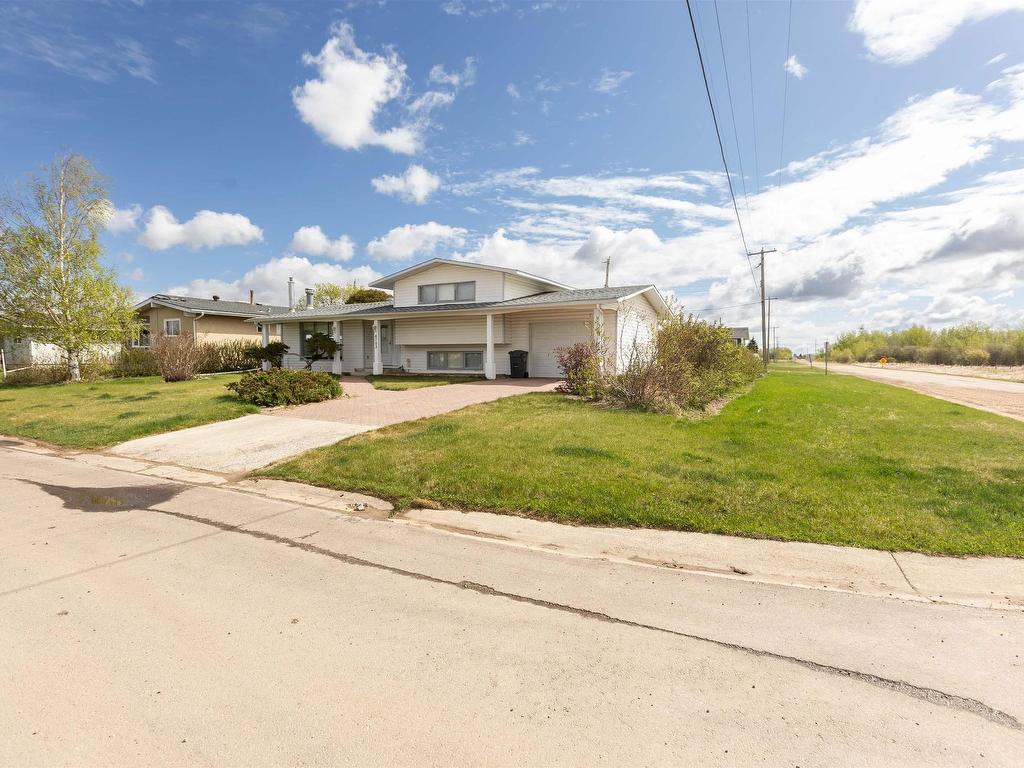 












4703 48 Street

,
Clyde,




AB
T0G 0P0

