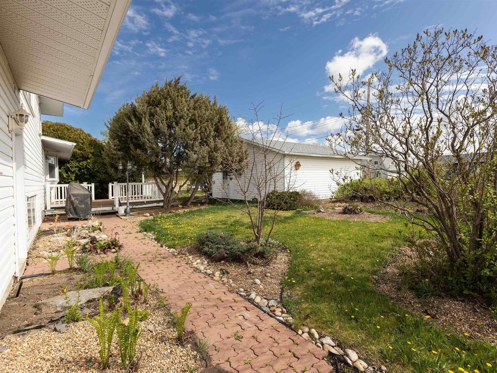 












4703 48 Street

,
Clyde,




AB
T0G 0P0

