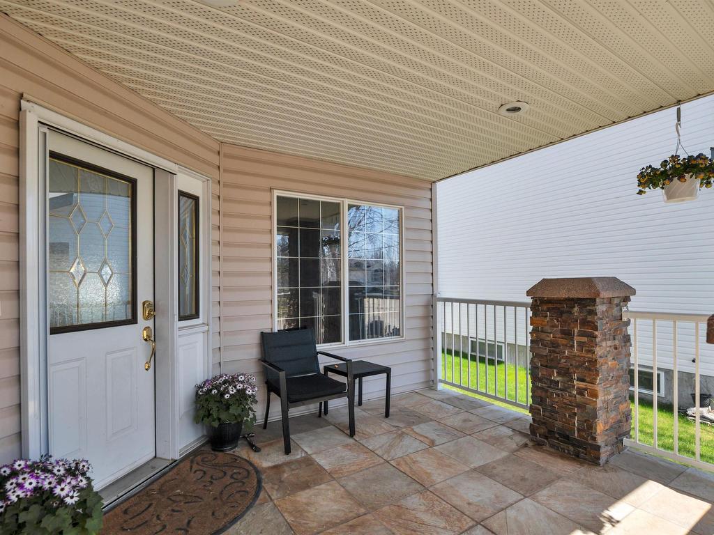 












5 BRIDGEPORT Wynd

,
Leduc,




AB
T9E 8B2

