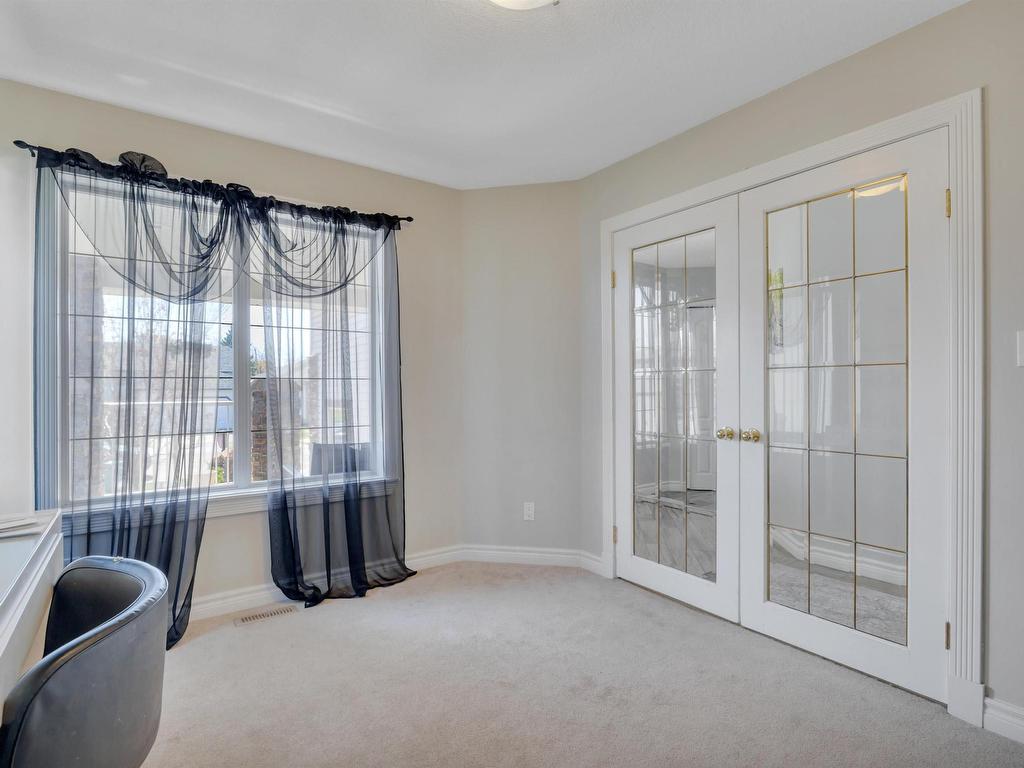 












5 BRIDGEPORT Wynd

,
Leduc,




AB
T9E 8B2

