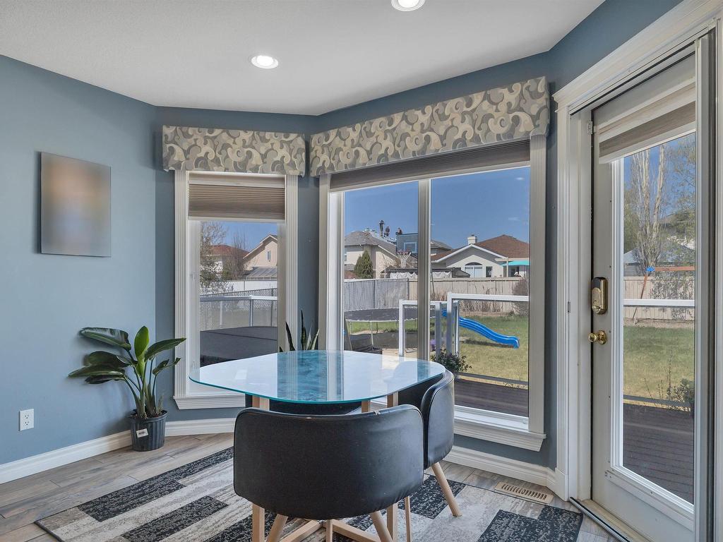 












5 BRIDGEPORT Wynd

,
Leduc,




AB
T9E 8B2

