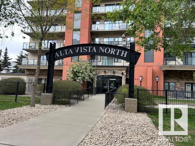 












808 10319 111 Street

,
Edmonton,




AB
T5K 0A2


