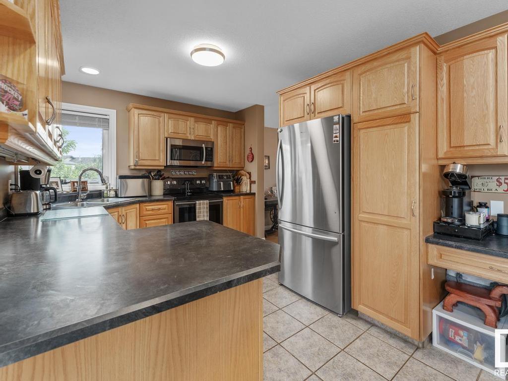 












2617 6A Avenue

,
Cold Lake,




AB
T9M 2C7

