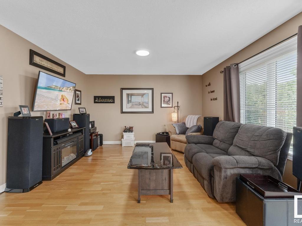 












2617 6A Avenue

,
Cold Lake,




AB
T9M 2C7

