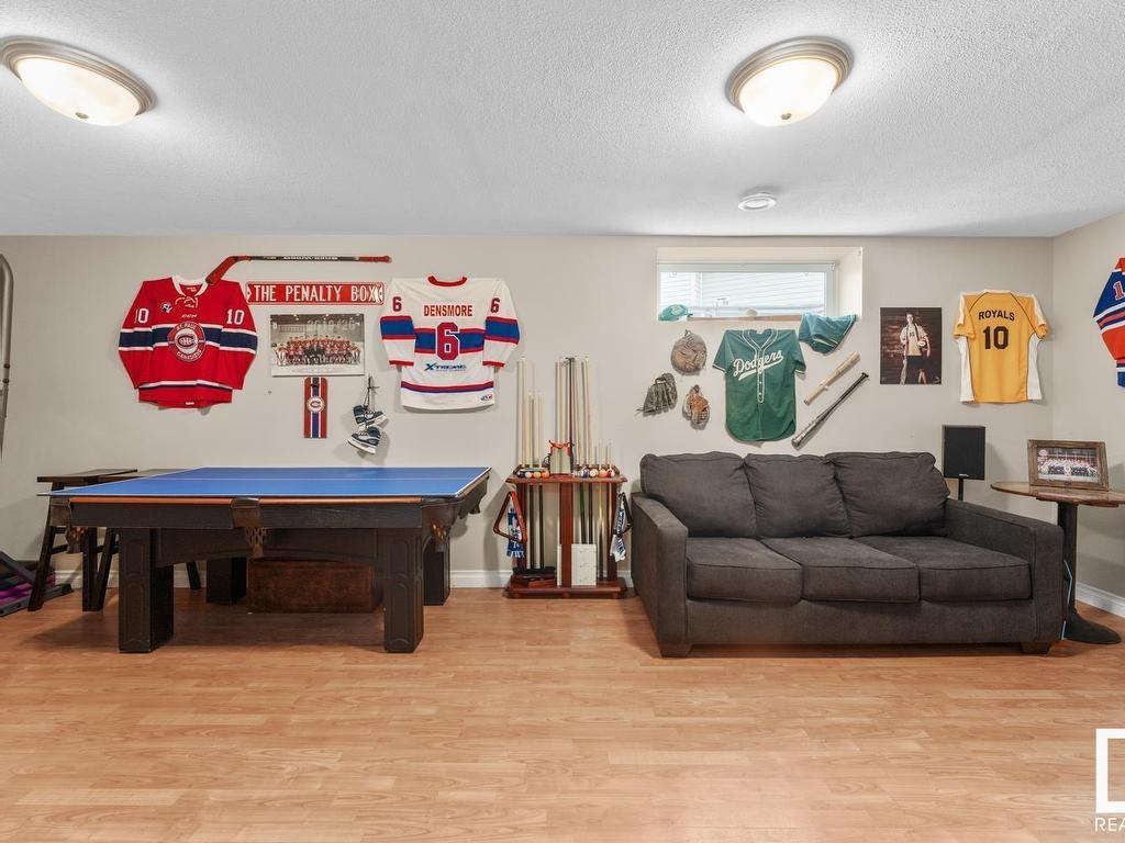 












2617 6A Avenue

,
Cold Lake,




AB
T9M 2C7

