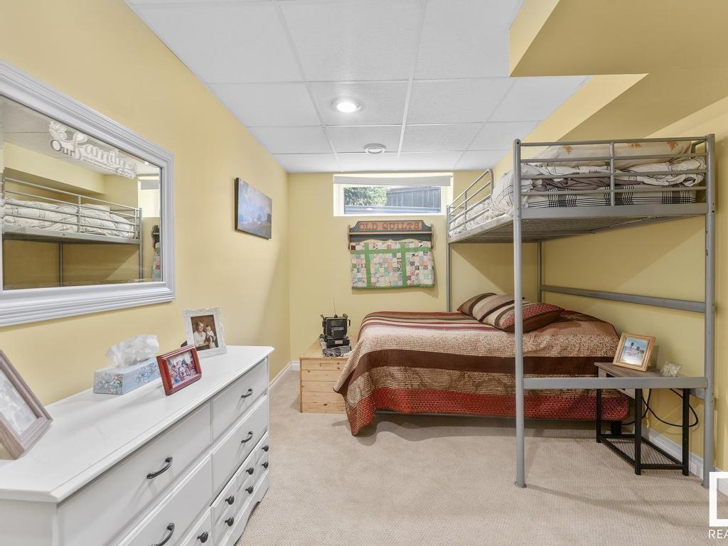 












2617 6A Avenue

,
Cold Lake,




AB
T9M 2C7

