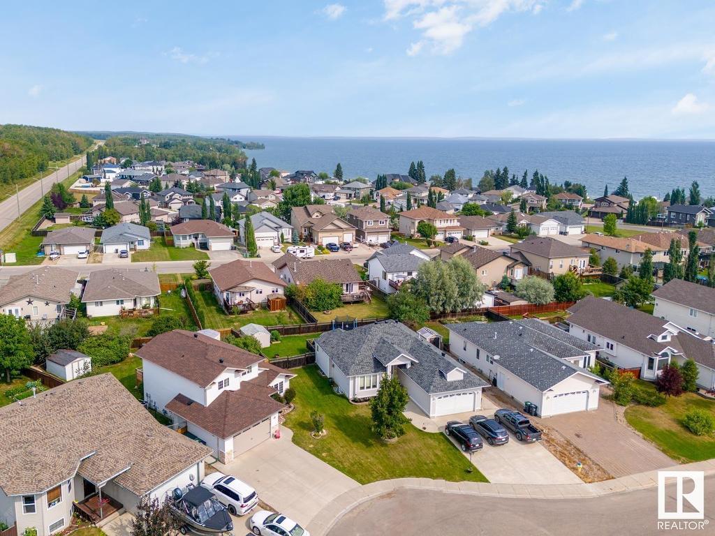 












2617 6A Avenue

,
Cold Lake,




AB
T9M 2C7

