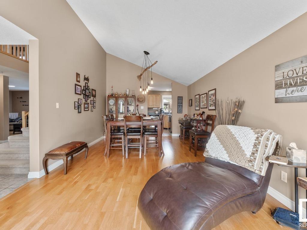 












2617 6A Avenue

,
Cold Lake,




AB
T9M 2C7

