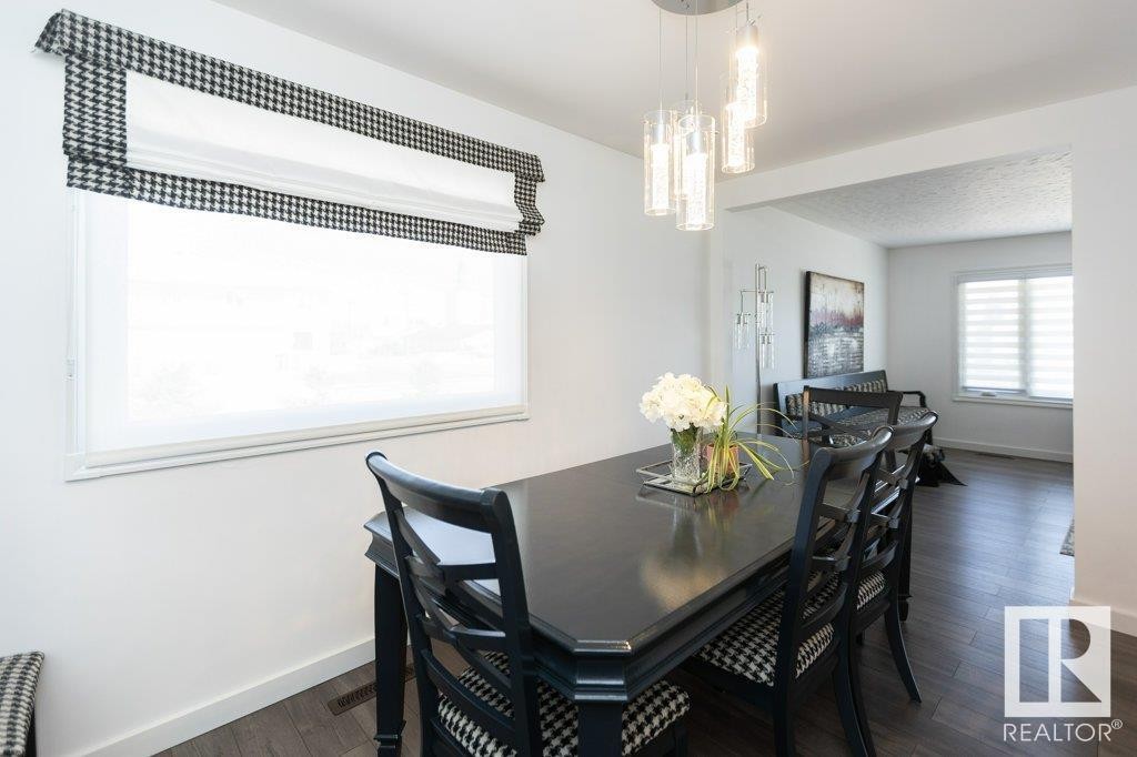 












9847 106 Street

,
Westlock,




AB
T7P 1S4


