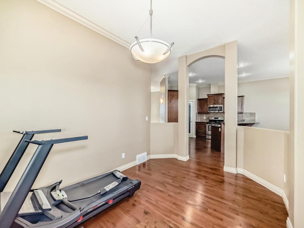 












13 12610 15 Avenue

,
Edmonton,




AB
T6W 1X1

