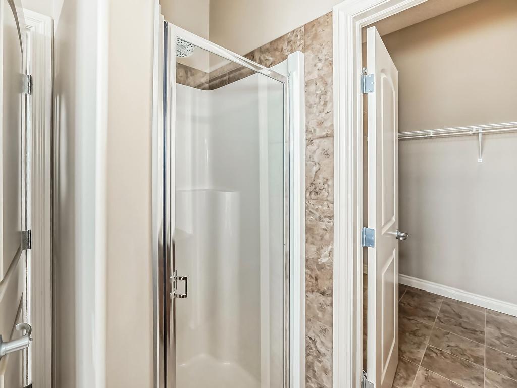 












13 12610 15 Avenue

,
Edmonton,




AB
T6W 1X1

