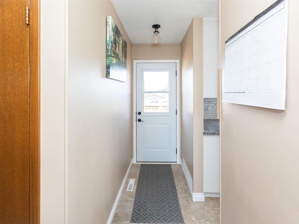 












10399 107A Avenue

,
Westlock,




AB
T7P 1J4

