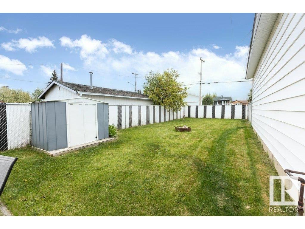 












10243 107 Street

,
Westlock,




AB
T7P 1X1

