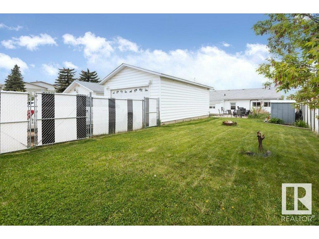 












10243 107 Street

,
Westlock,




AB
T7P 1X1

