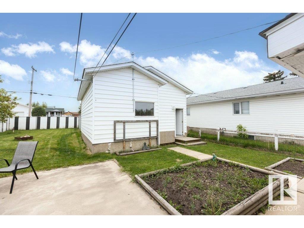 












10243 107 Street

,
Westlock,




AB
T7P 1X1

