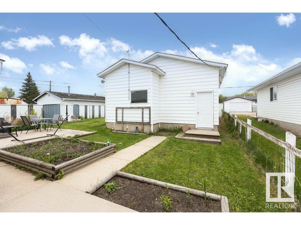 












10243 107 Street

,
Westlock,




AB
T7P 1X1

