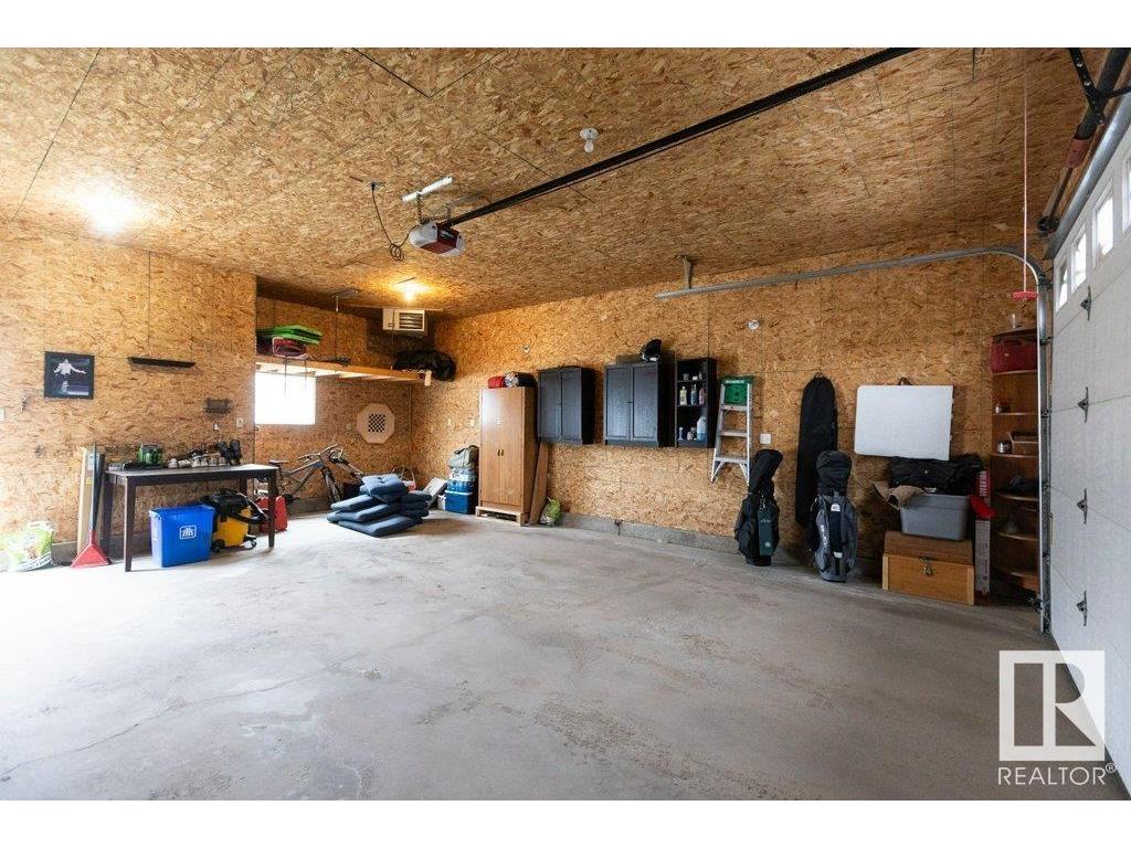 












10243 107 Street

,
Westlock,




AB
T7P 1X1

