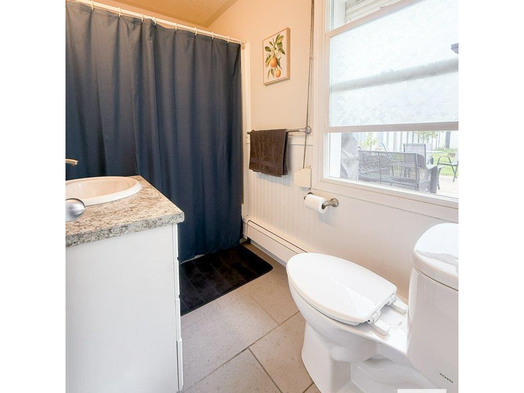 












10243 107 Street

,
Westlock,




AB
T7P 1X1

