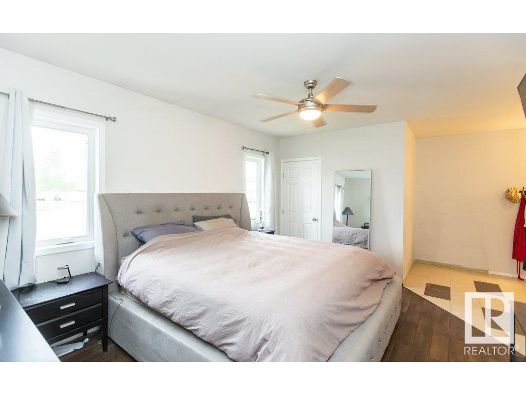 












10243 107 Street

,
Westlock,




AB
T7P 1X1

