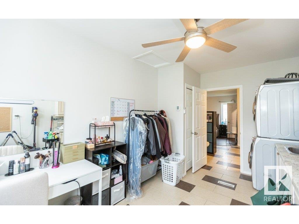 












10243 107 Street

,
Westlock,




AB
T7P 1X1

