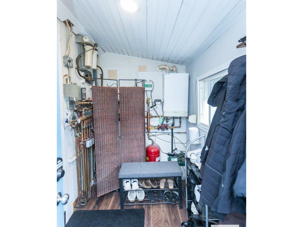 












10243 107 Street

,
Westlock,




AB
T7P 1X1

