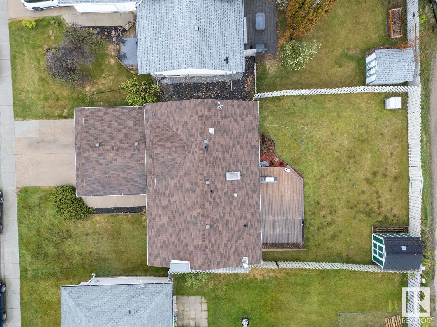 












1005 11 Street

,
Cold Lake,




AB
T9M 1K2

