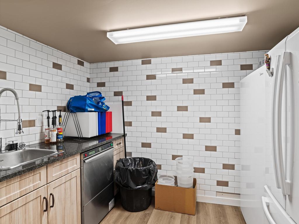 












5205 50 Street

,
Cold Lake,




AB
T9M 1P1

