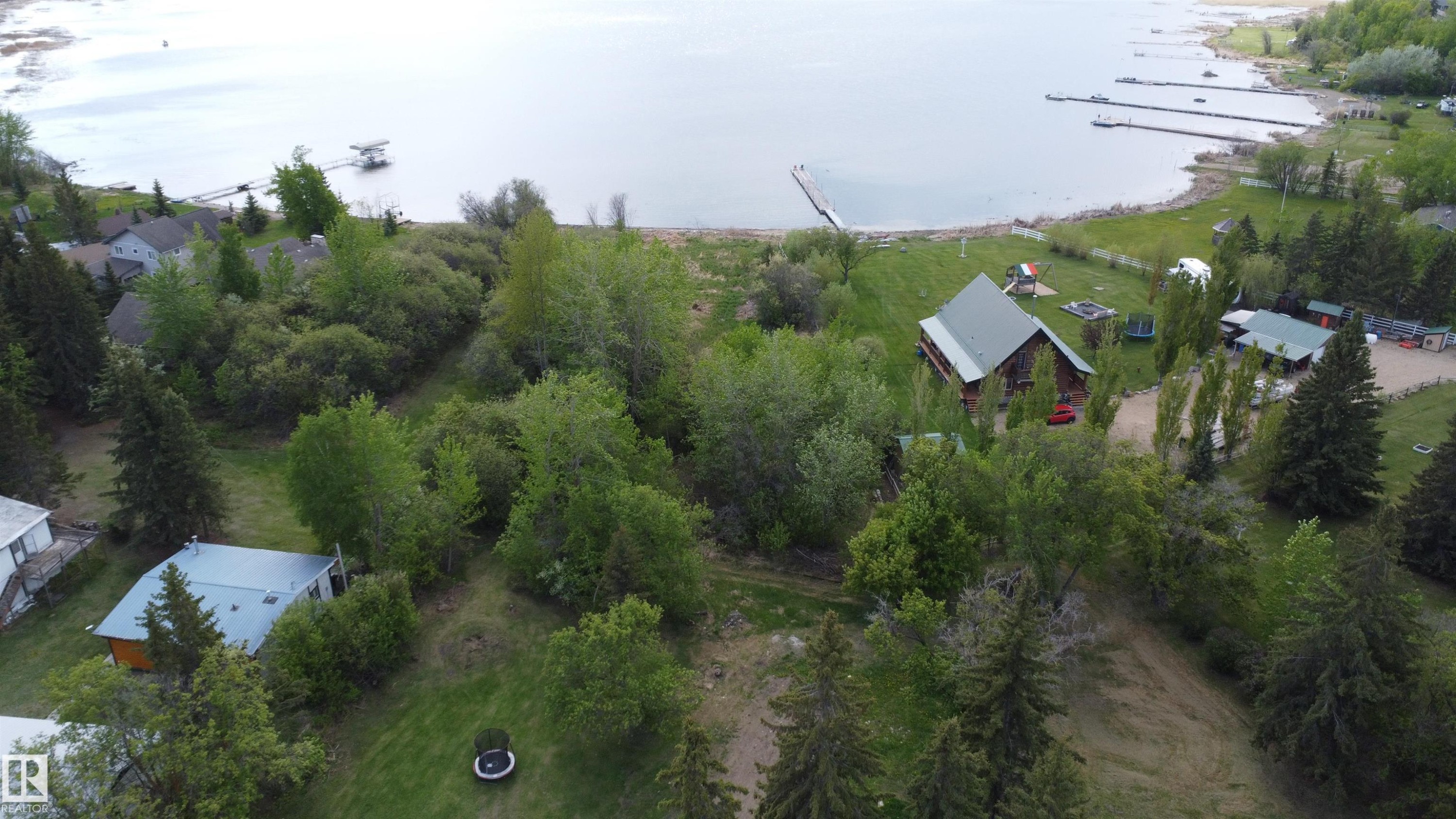 












117 57323 RR 30

,
Rural Barrhead County,







AB
T0E 1A0

