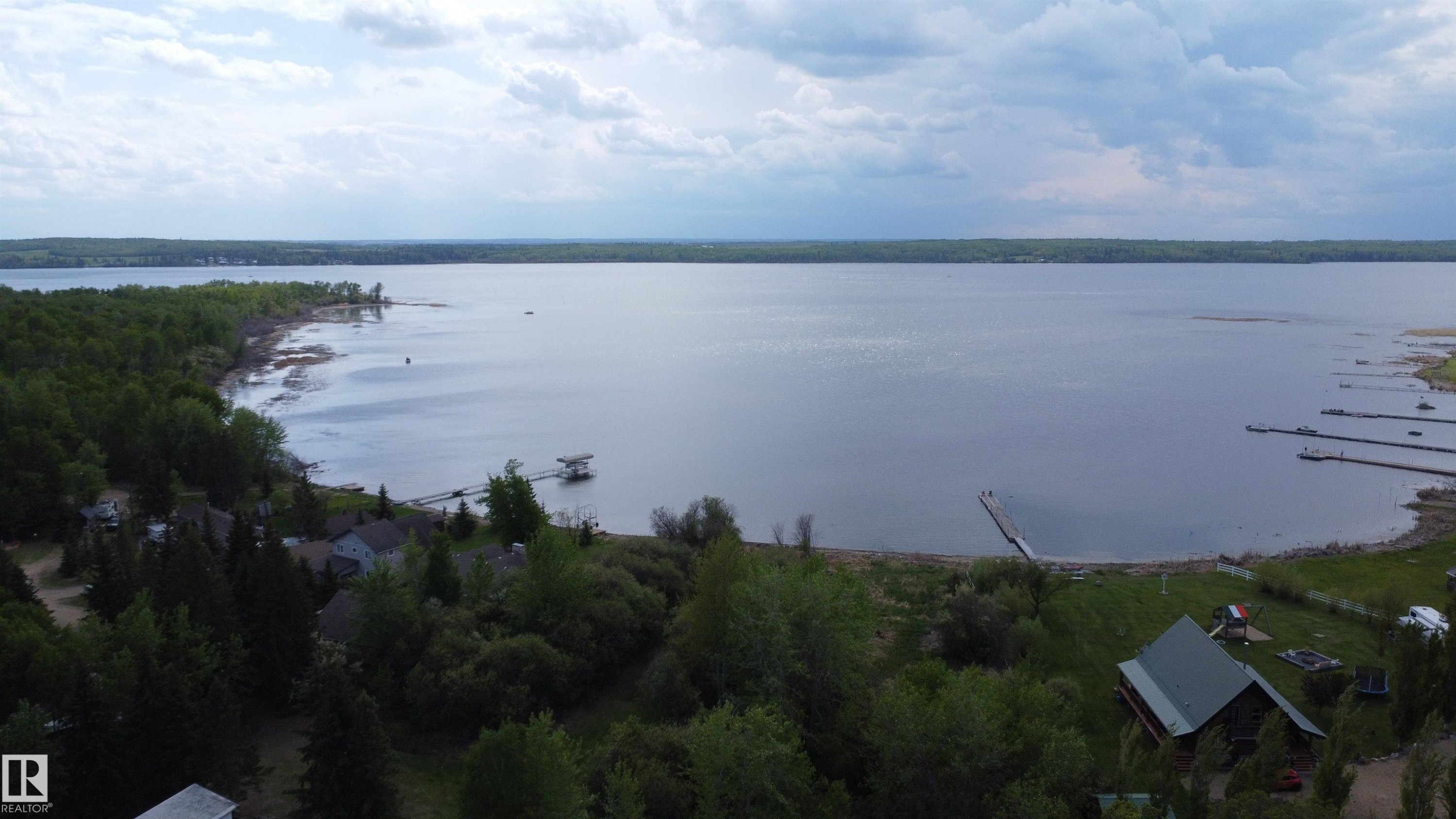 












117 57323 RR 30

,
Rural Barrhead County,







AB
T0E 1A0

