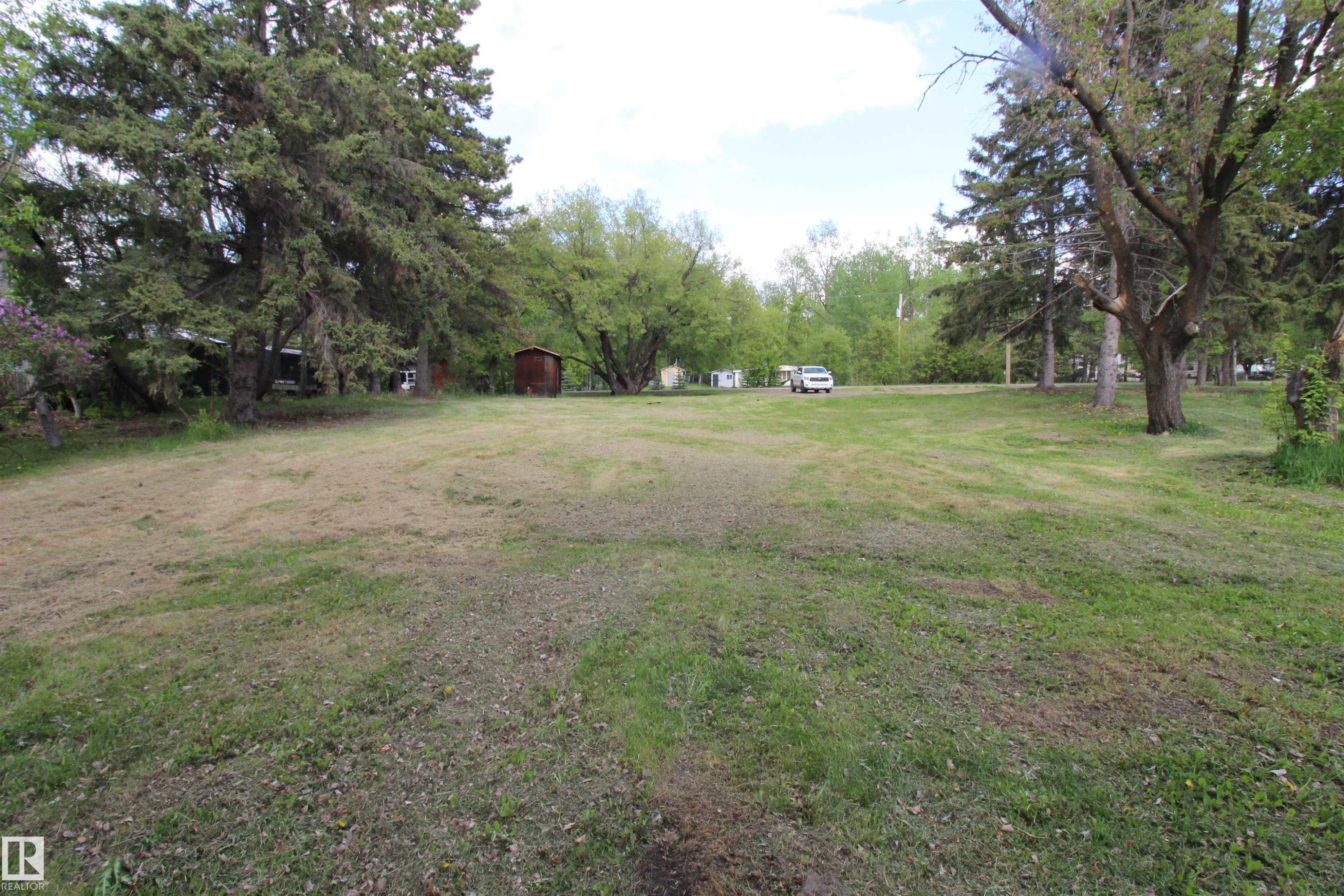 












117 57323 RR 30

,
Rural Barrhead County,







AB
T0E 1A0

