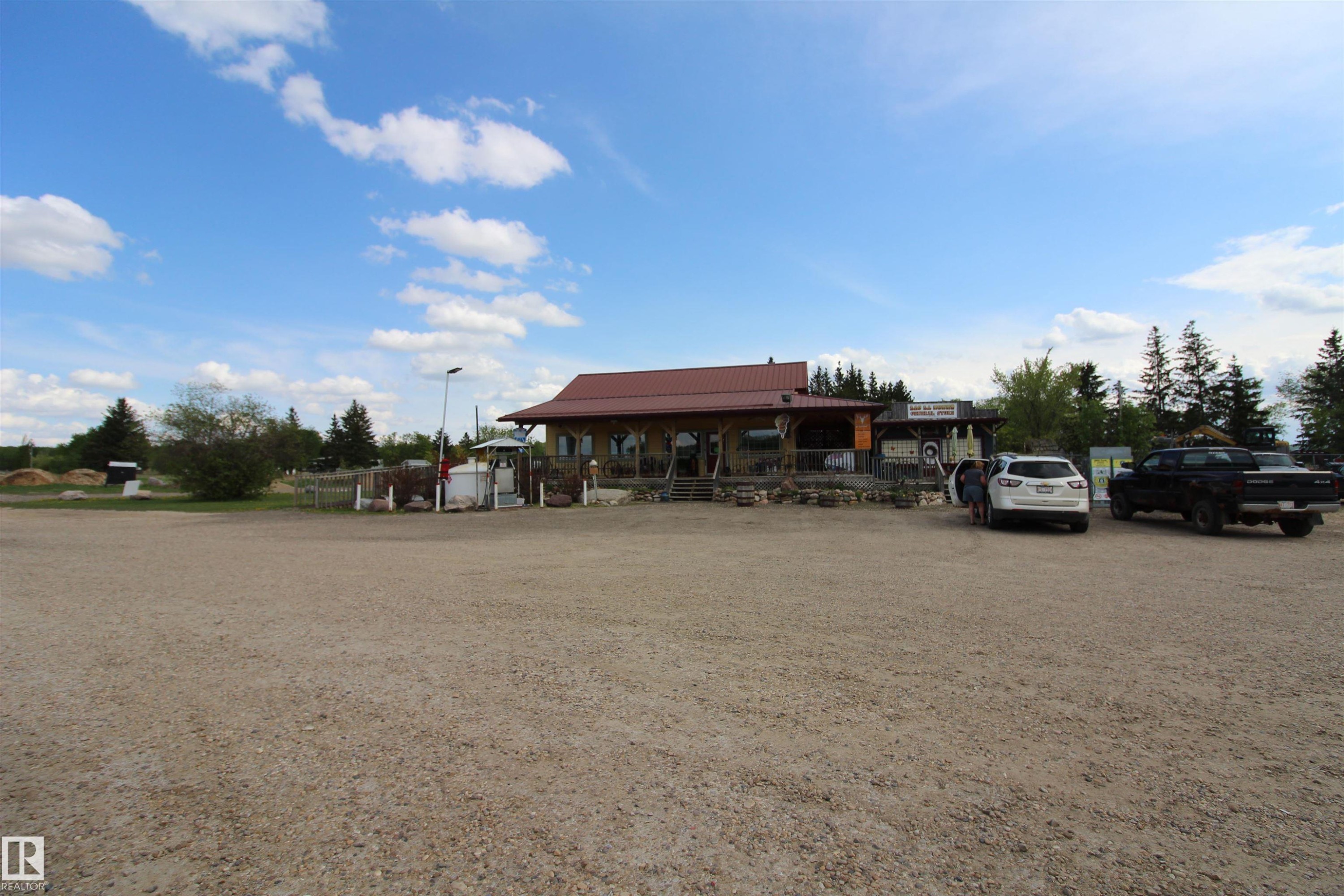 












121 57323 RR 30

,
Rural Barrhead County,







AB
T0E 1A0

