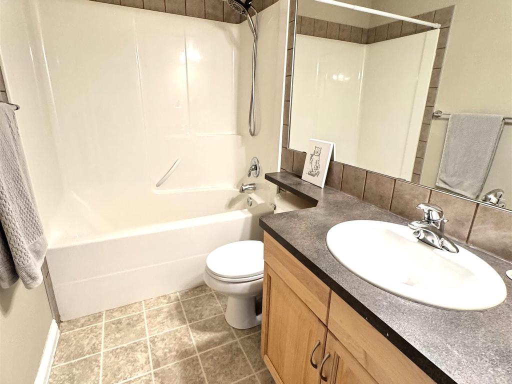 












9923 145 Avenue

,
Edmonton,




AB
T5E 6M2

