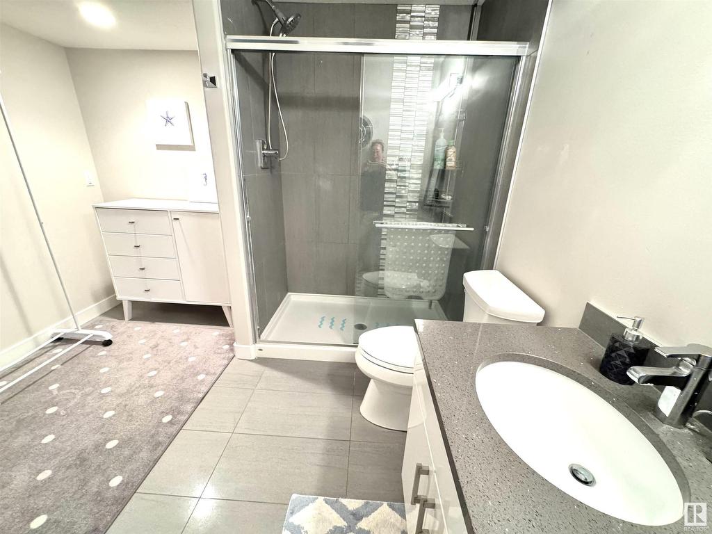 












9923 145 Avenue

,
Edmonton,




AB
T5E 6M2

